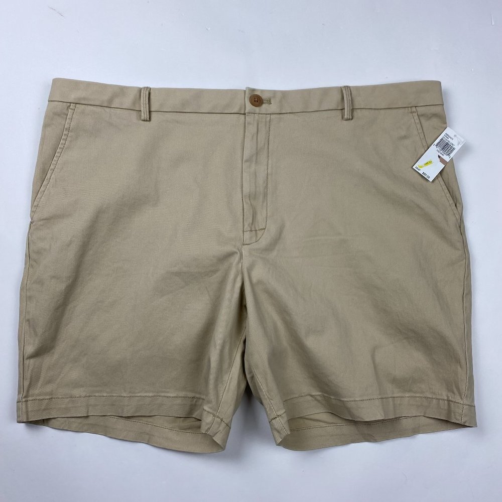 Izod Saltwater Shorts Mens 42 Tan Stretch 7" Flat Front Chino NEW